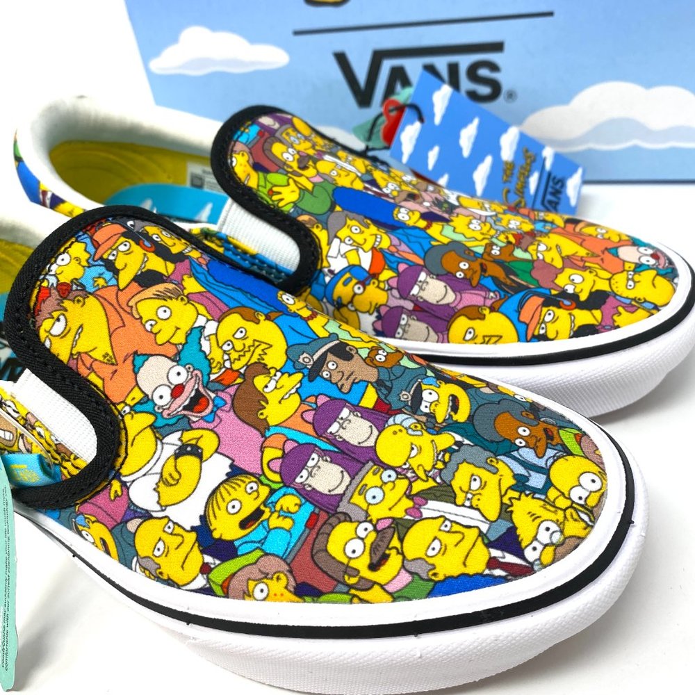 VANS  x The Simpsons Comfycush Slip-On Canvas W - Picture 10 of 13